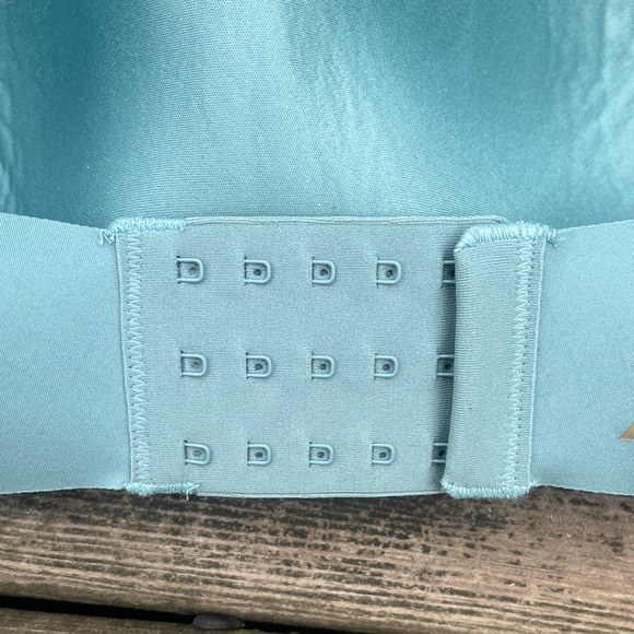 Knix WingWoman Contour Bra Size 8+ - Picture 6 of 9